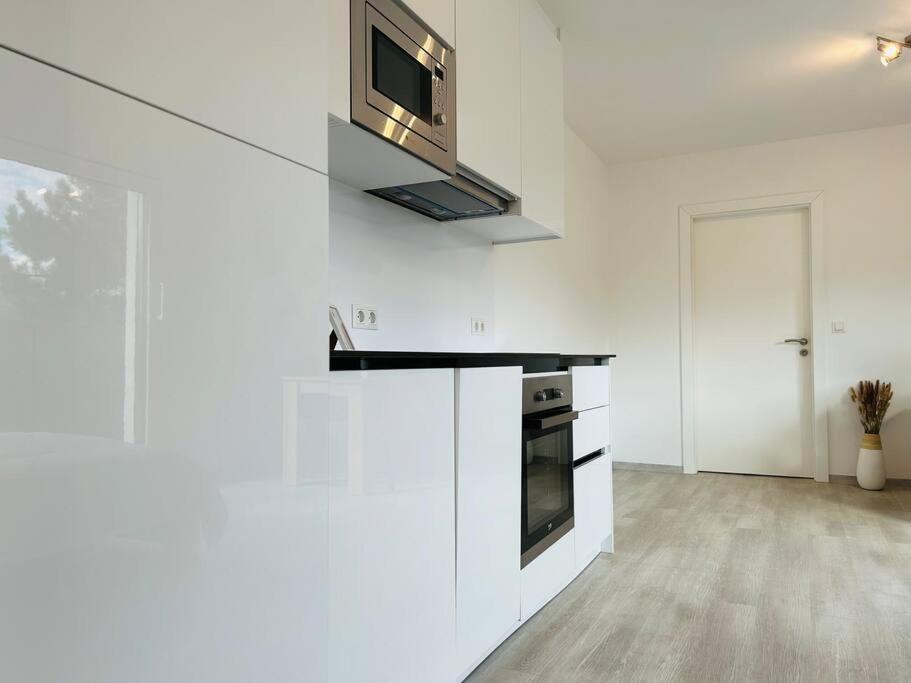 Sunny Modern Apartment With Balcony - Free Parking Vienna Luaran gambar