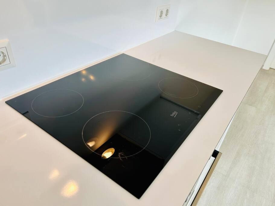 Sunny Modern Apartment With Balcony - Free Parking Vienna Luaran gambar